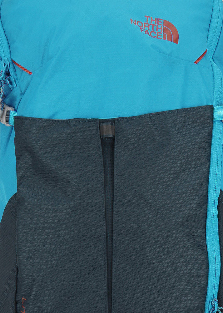 THE NORTH FACE LITUS 22 RC Rucksack 20 L HYPERBL URBNAVY Price in India Flipkart