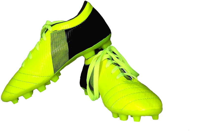 Comfortable football boots sales
