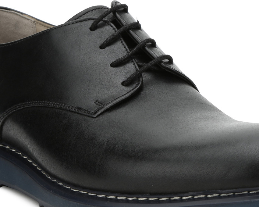 CLARKS Kenley Walk Black Leather Lace Up For Men