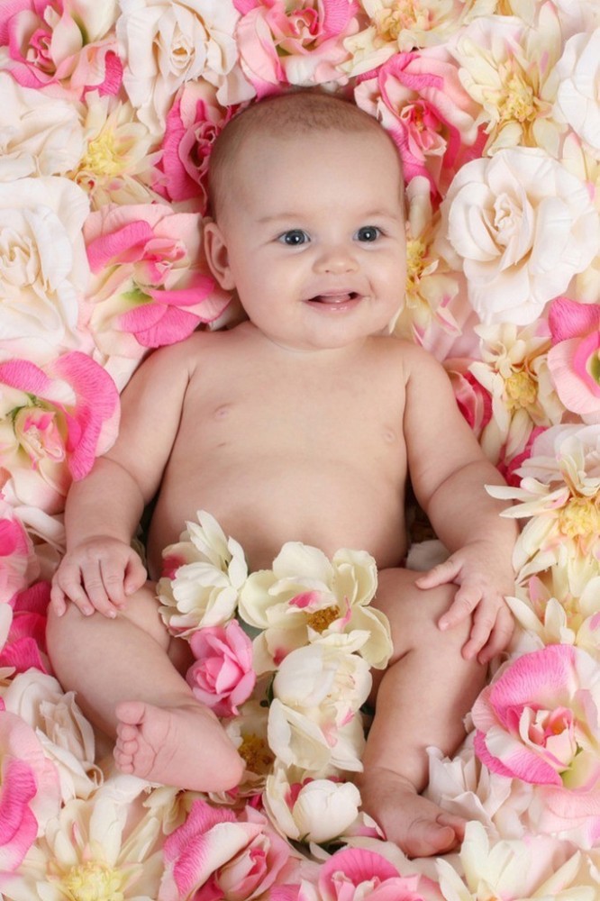 cute baby pictures with roses