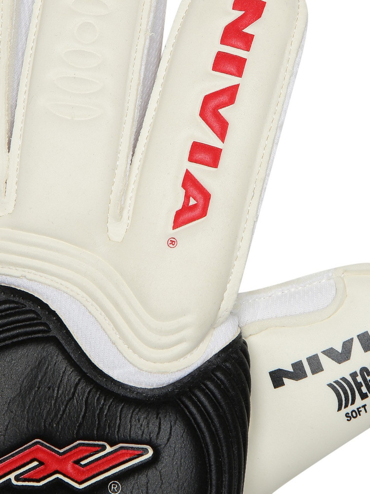 Nivia mega shop soft goalkeeper gloves