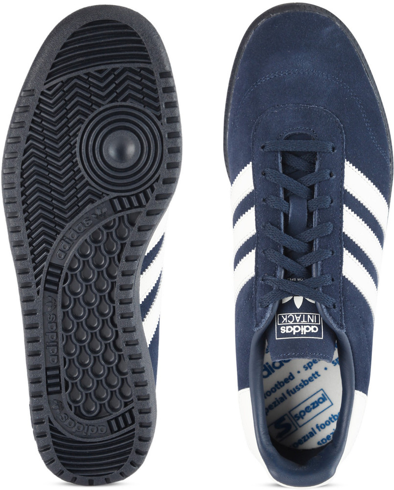 Adidas shop spezial intack