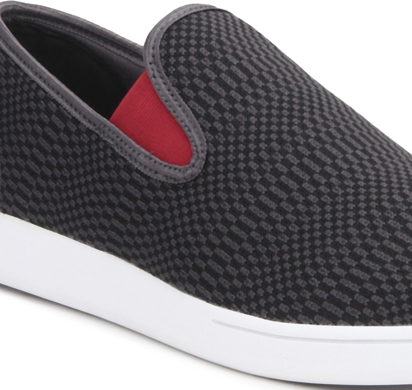 Ash magma deals sneakers