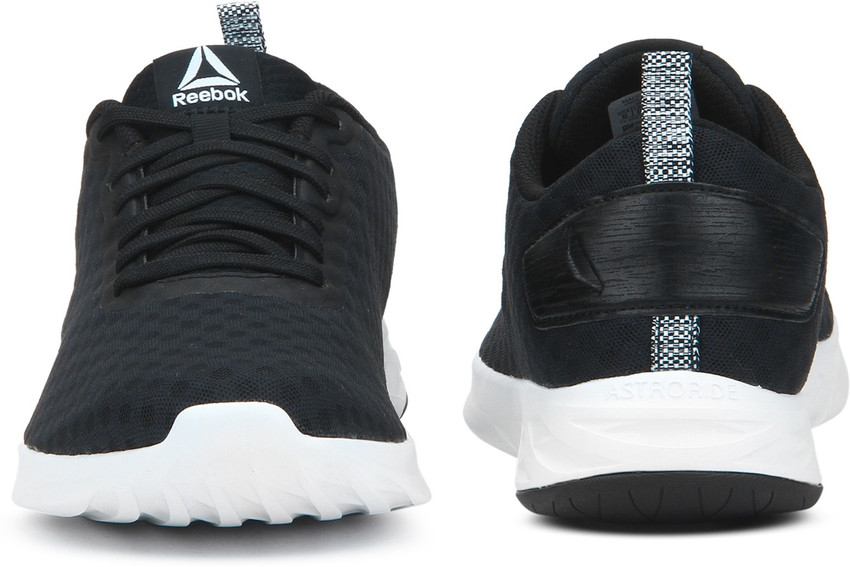 Men's reebok walking cheap astroride soul shoes