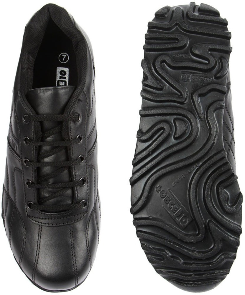 5 10 mens online shoes