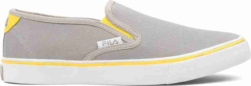 Fila relaxer deals v