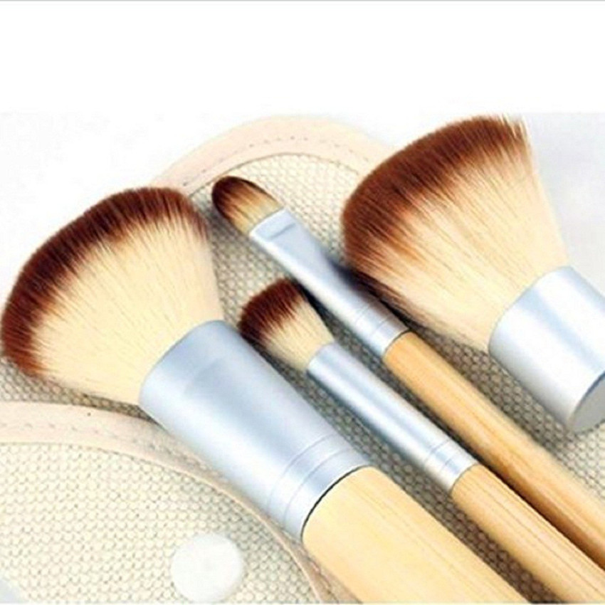 Free top makeup brushes
