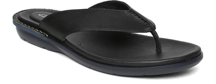 Leather discount slippers clarks