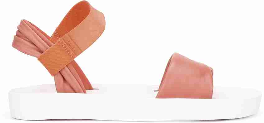 CLARKS Seanna Sun Coral Leather Women Flats Buy Coral Leather Color CLARKS Seanna Sun Coral Leather Women Flats Online at Best Price Shop Online for Footwears in India Flipkart