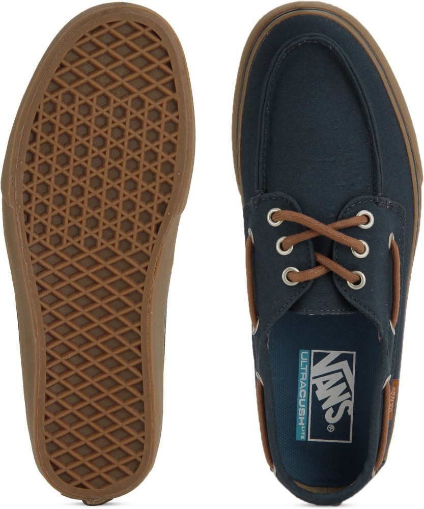 Vans chauffeur clearance blue