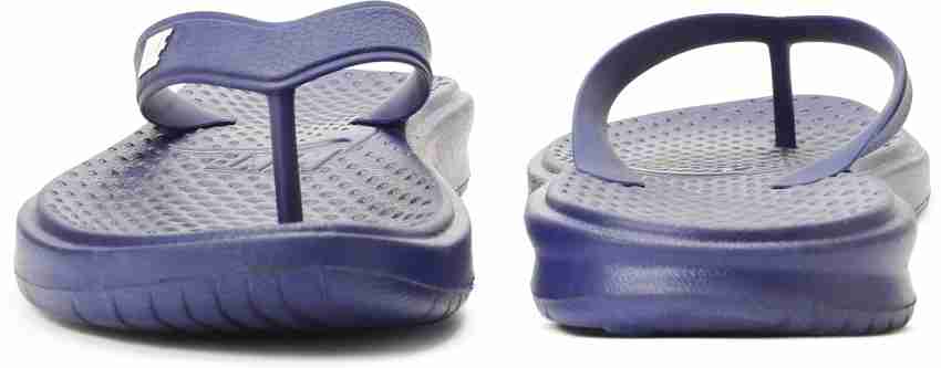 Nike solay flip discount flops