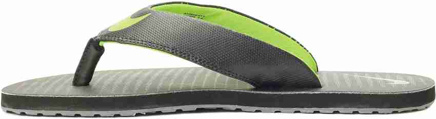 Nike thong deals 5 flipkart