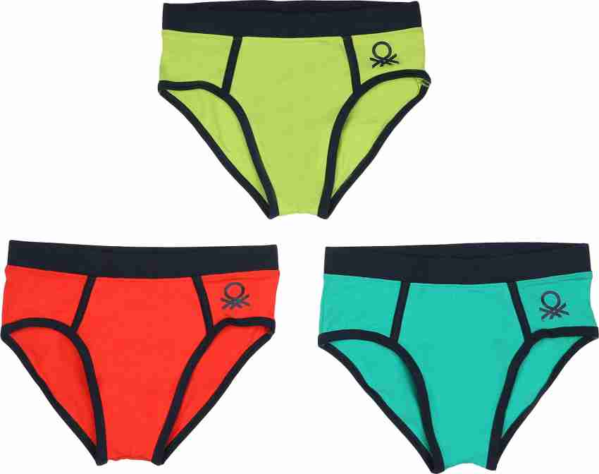 Benetton underwear catalogue fw15/16 (United Colors of Benetton)