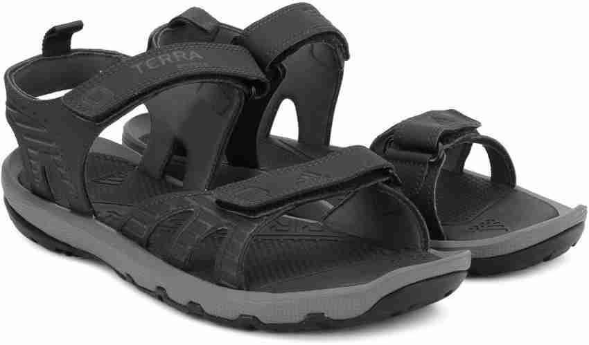 ADIDAS TERRA SPORTS 17 Men Grey Sports Sandals