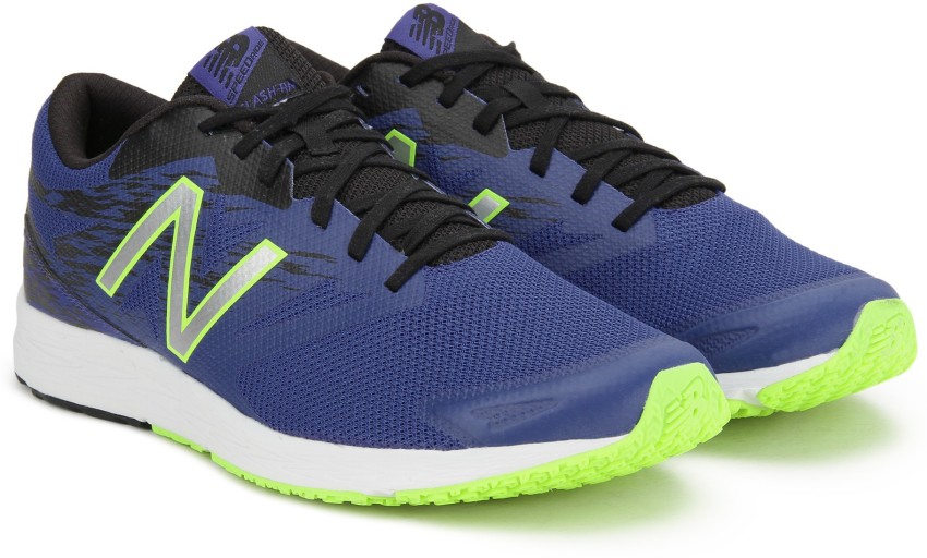 New balance flash running shoes hotsell