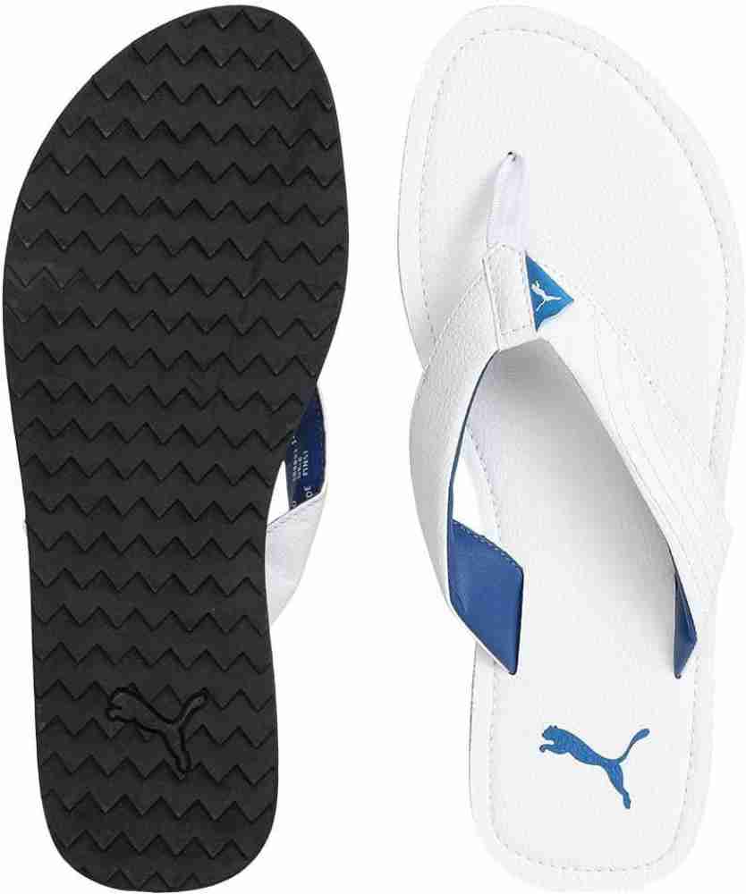 Puma white store chappal