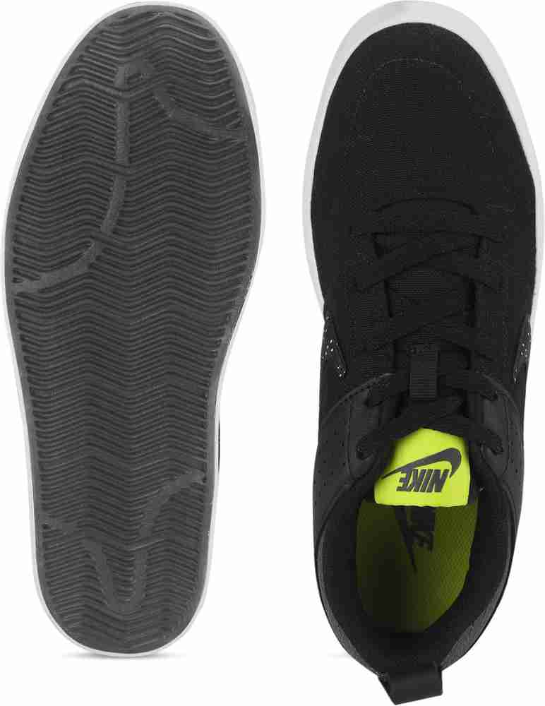 Nike liteforce on sale iii black sneakers