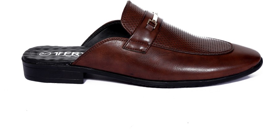 Frye best sale mens sandals