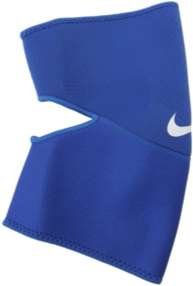 Nike football sleeves best sale