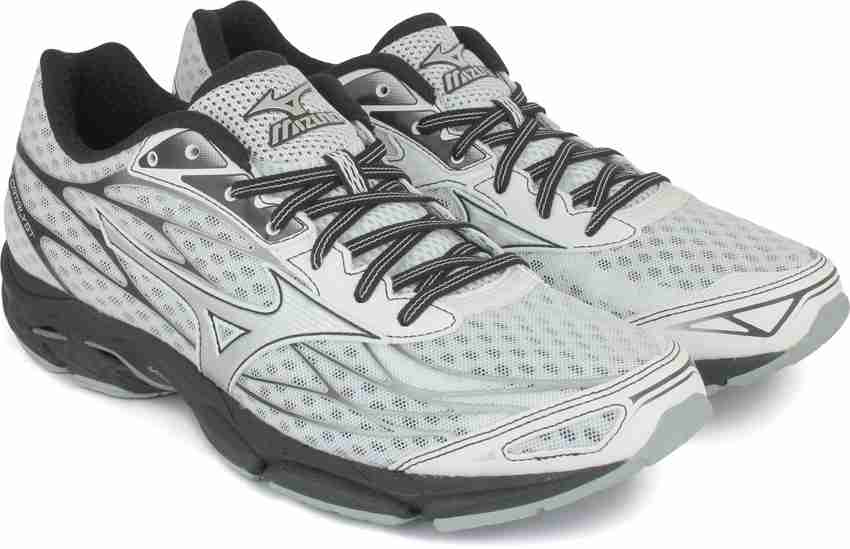 Mizuno wave catalyst india store