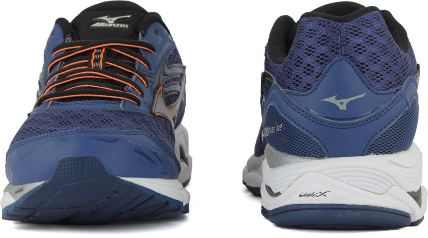 Mizuno shoes flipkart deals