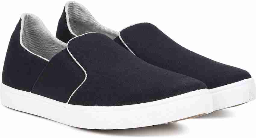 Bata canvas shoes without laces deals