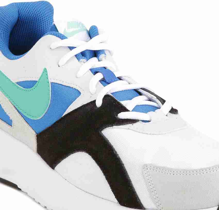 Pantheos nike store