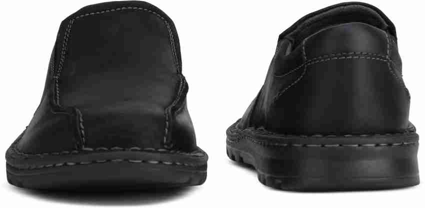 CLARKS Vanek Step Casual Shoes For Men Buy Black Leather Color