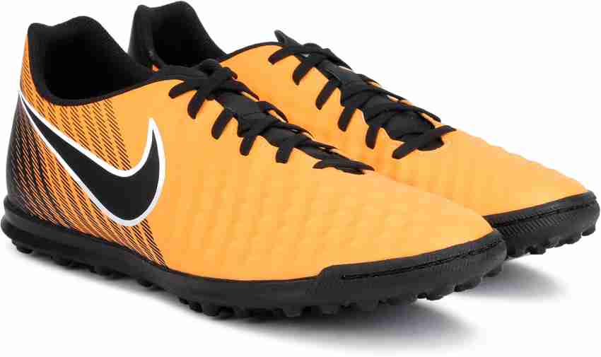Nike magistax ola ii 2025