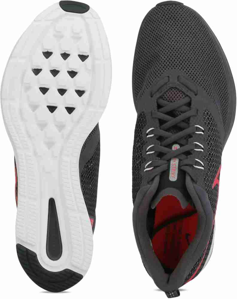 Nike zoom 2024 strike india