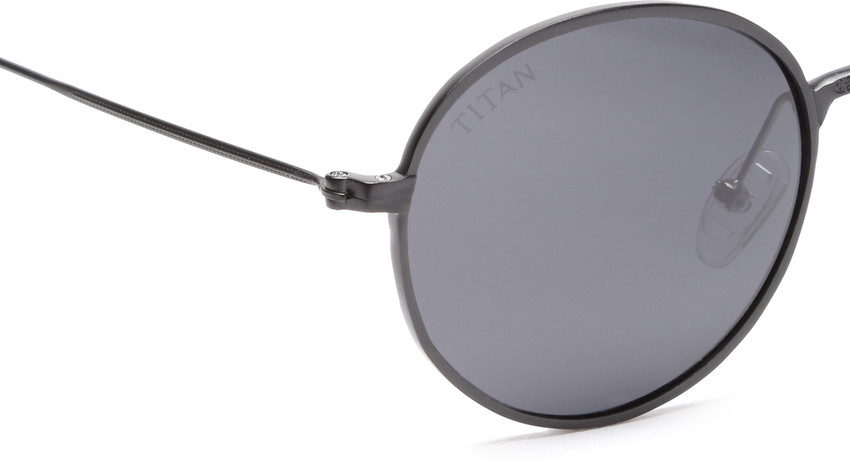 Titan clearance sunglasses flipkart
