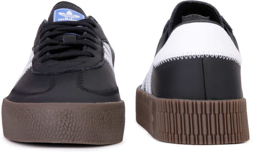 Adidas b28156 on sale