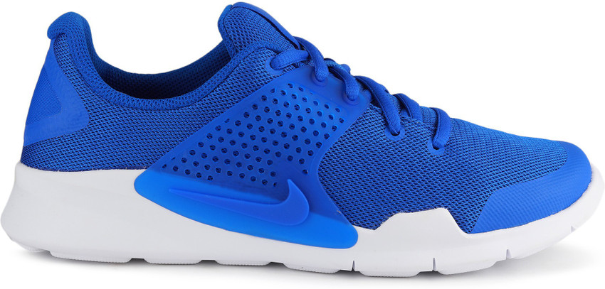 Tenis arrowz nike sale