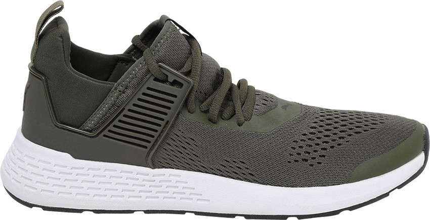 Puma insurge clearance eng mesh sneakers