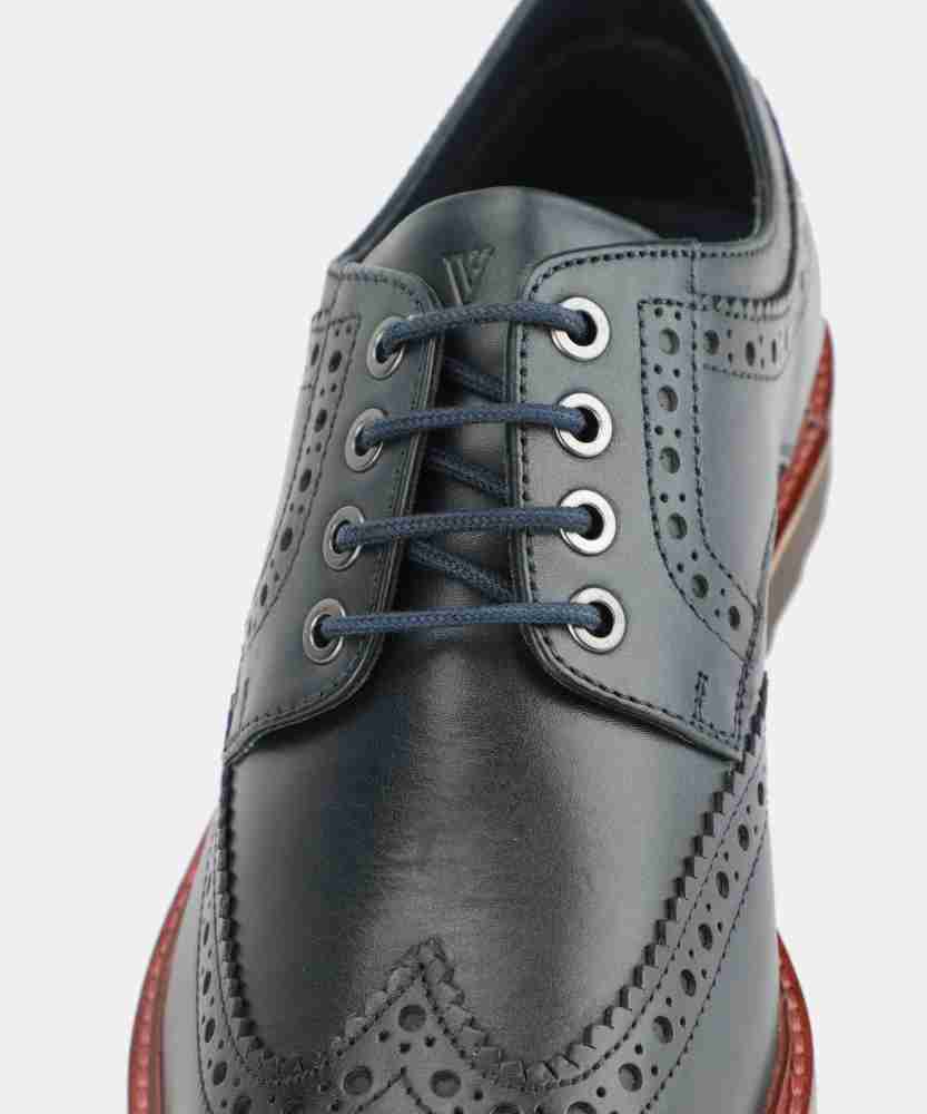 Van sale heusen brogues