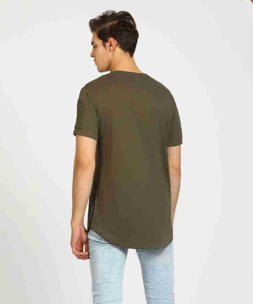 Shahid kapoor top skull t shirt