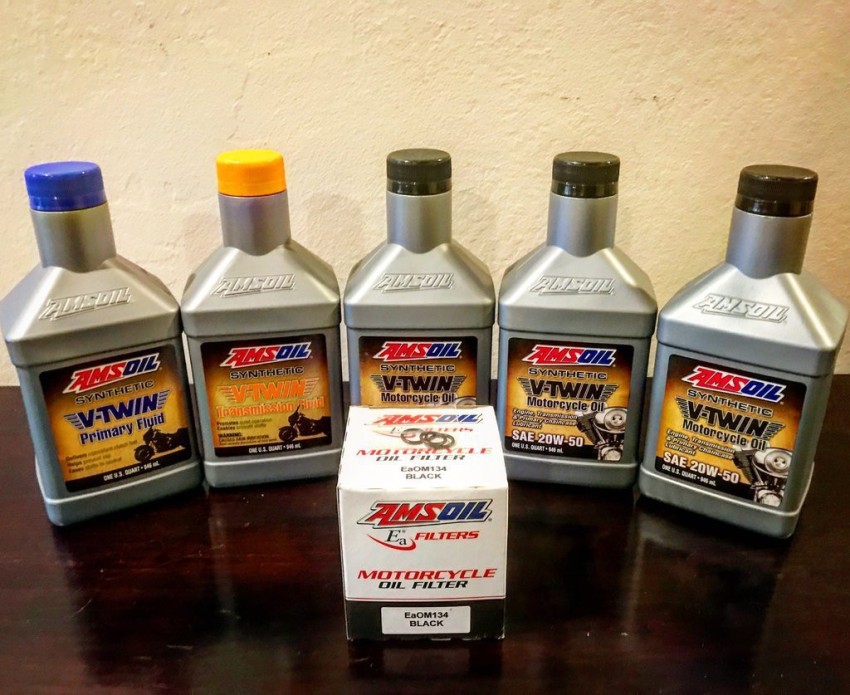 20W-50 Amsoil Synthetic V-Twin Motorcycle Oil