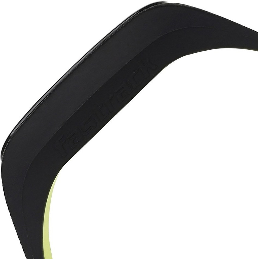 Reflex 2.0 smart band in shop military green with charcoal black accent