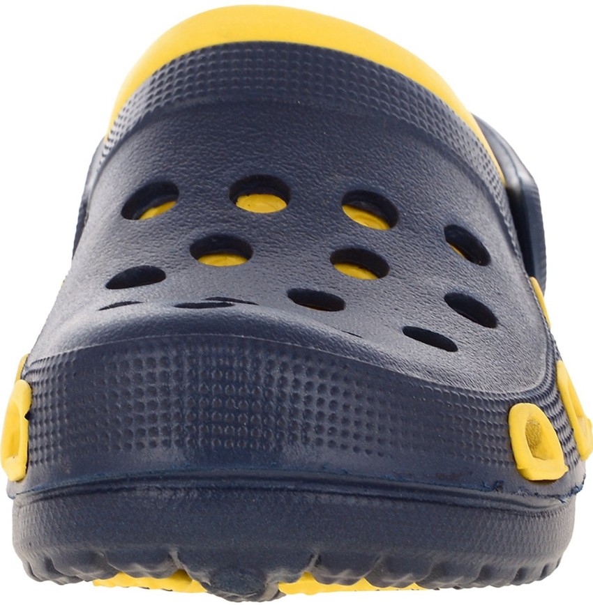 Apl crocs outlet