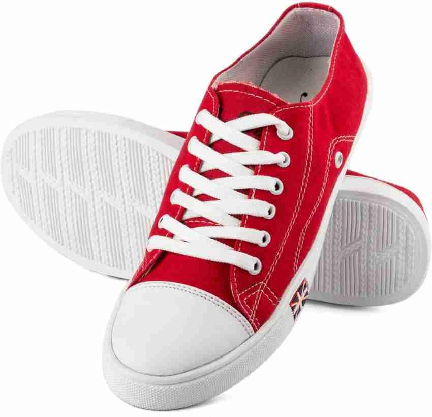 White canvas best sale shoes flipkart