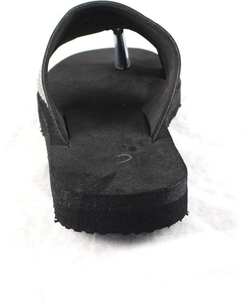 Mcr on sale chappals flipkart