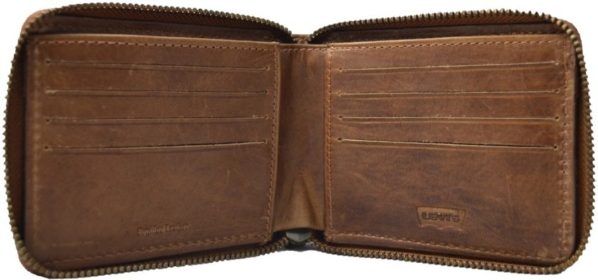 Levis mens wallet deals flipkart