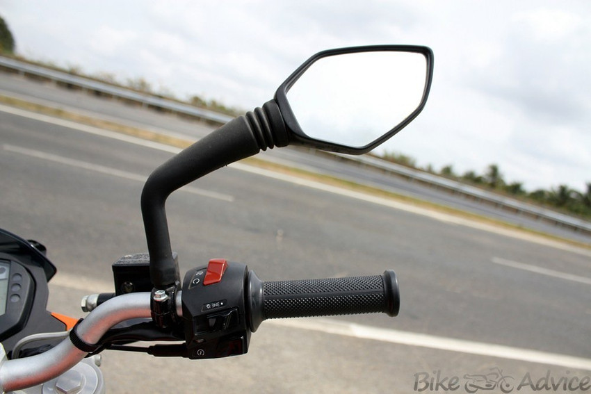Duke 200 side top mirror price
