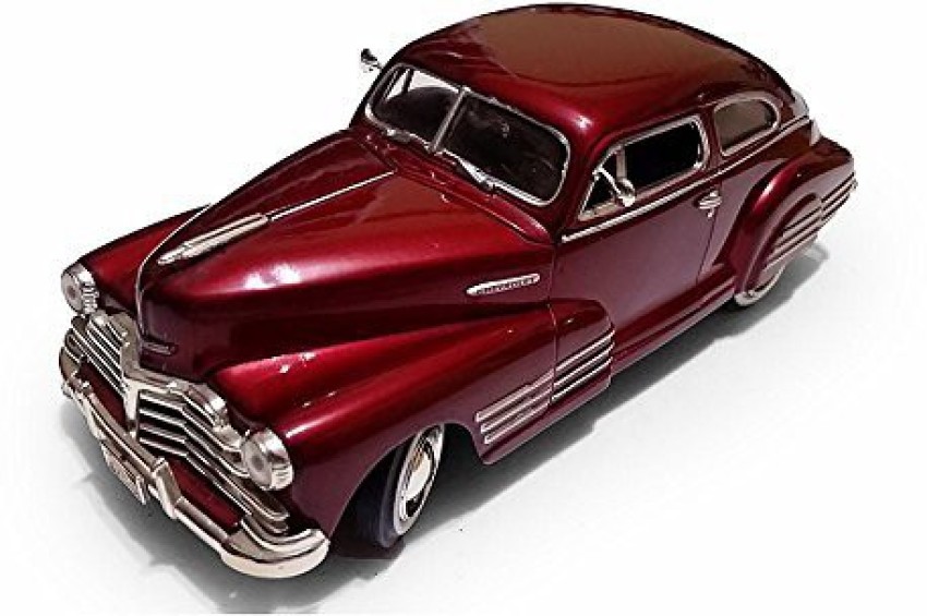 Motormax 1948 Chevy Aerosedan Fleetline, Red - Motormax Premium