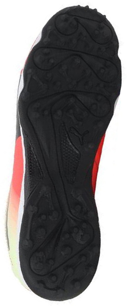 PUMA Evo Speed one8 R Fade Cricket Shoes For Men Buy PUMA Evo Speed one8 R Fade Cricket Shoes For Men Online at Best Price Shop Online for Footwears in