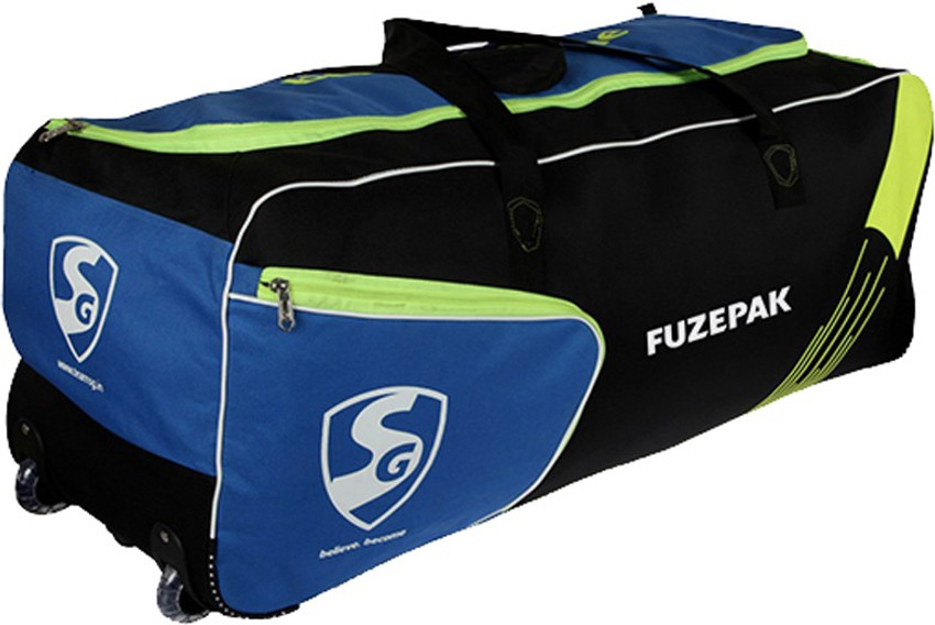 SG Fuzepak Cricket Kit Bag with Wheels and additional Shoe