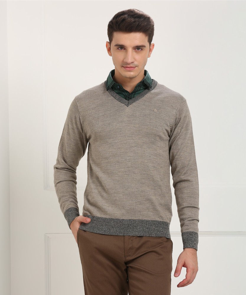 Arrow hotsell sweaters flipkart