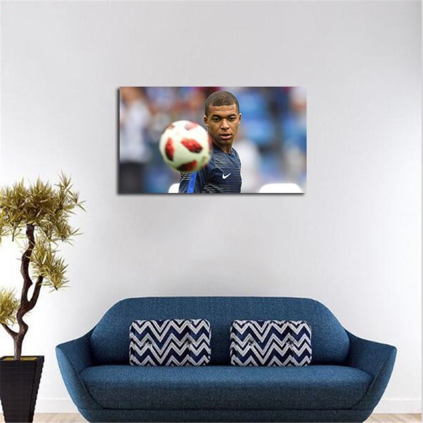 Mbappe, france striker poster - Mbappe - Tapestry