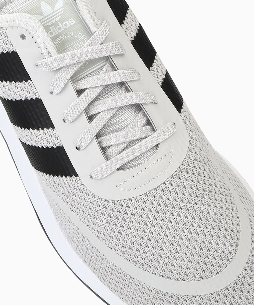 adidas b22442