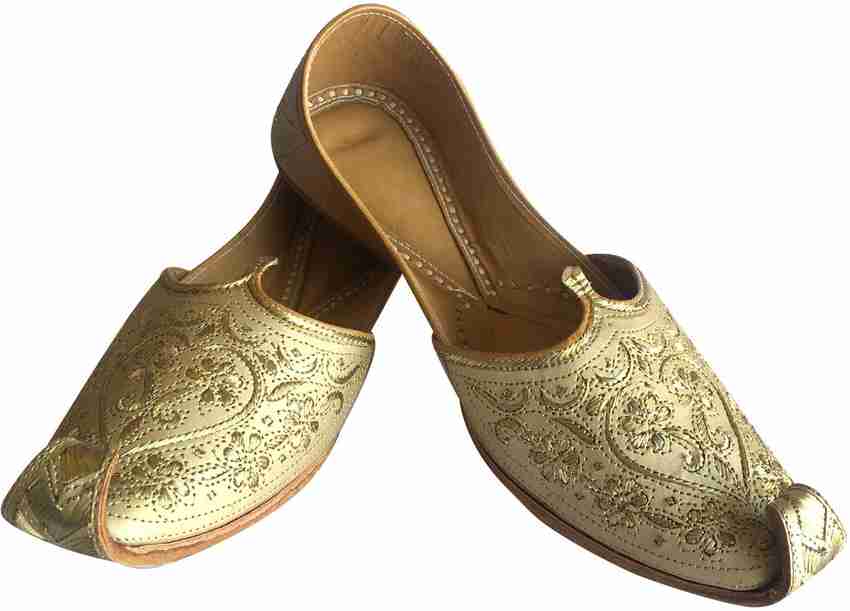 Step N Style Mens Punjabi Jutti Sherwani Shoes Cream Cut Work Zari Khussa Shoes Beaded Footwear Jutis For Men Buy Step N Style Mens Punjabi Jutti Sherwani Shoes Cream Cut Work